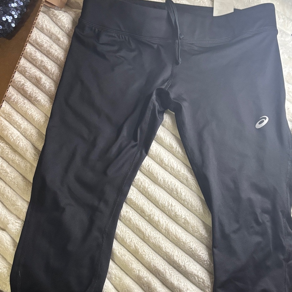 Asics Black Capri Performance Leggings